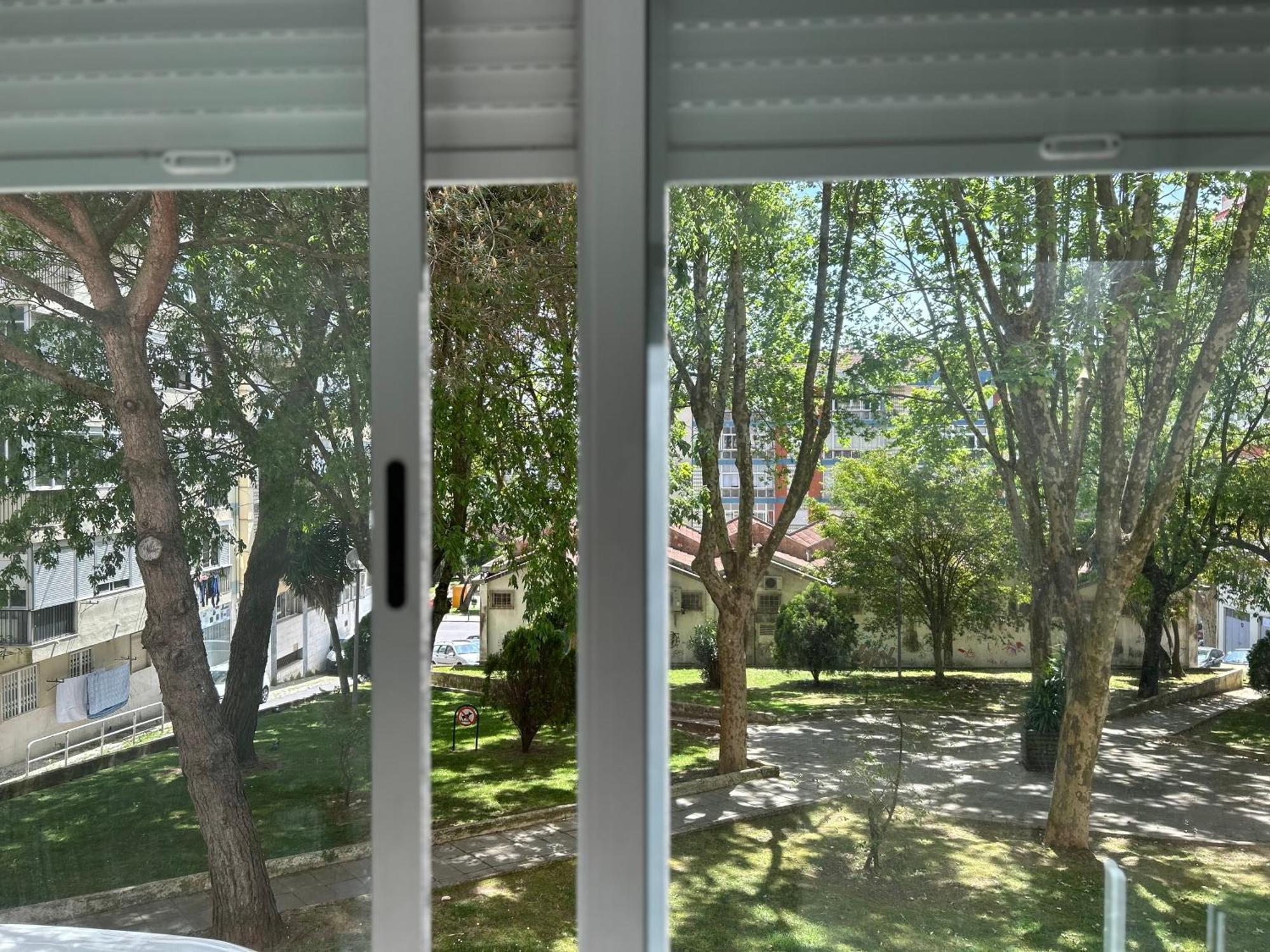 Apartamento Acolhedor Em Queluz Exterior photo